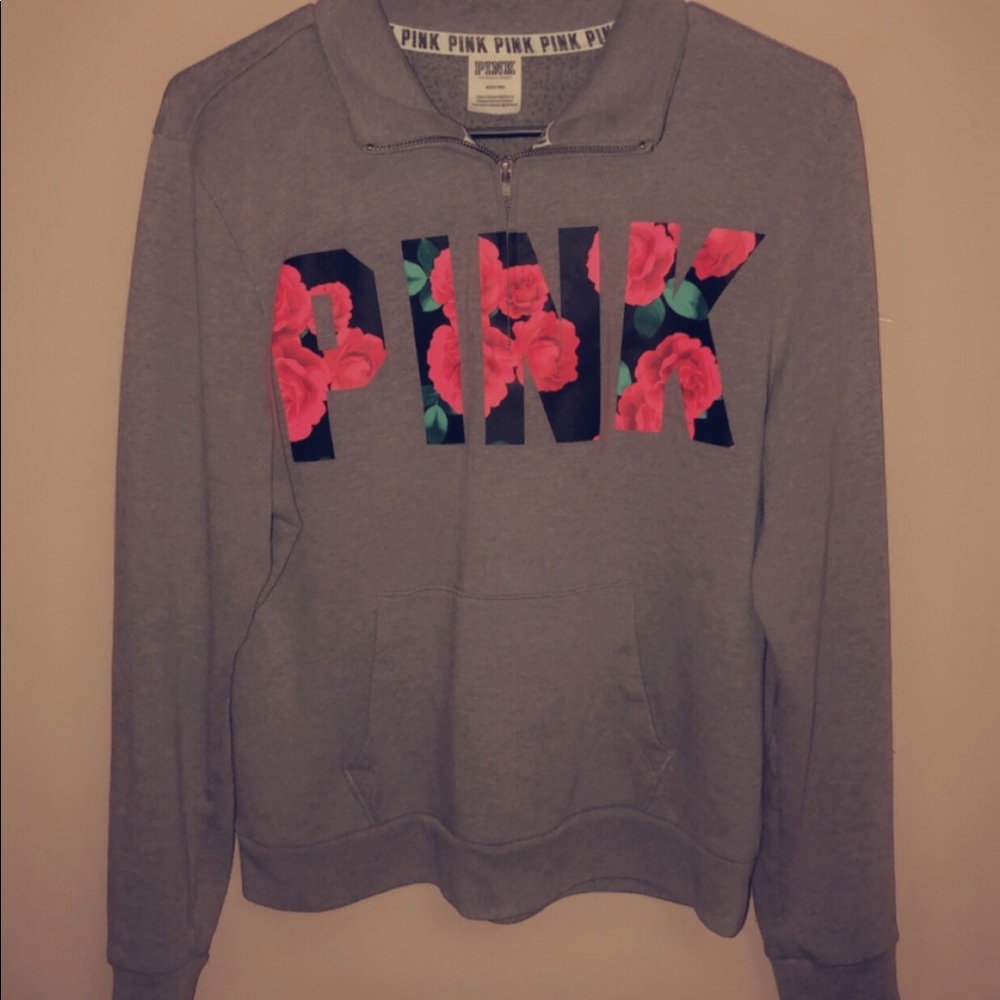 NWOT VS/Pink sweatshirt
